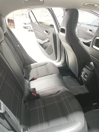 Mercedes-Benz GLA 2016