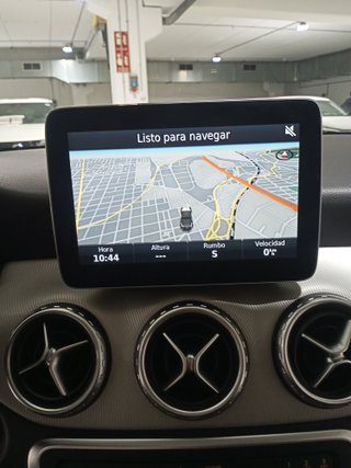 Mercedes-Benz GLA 2016