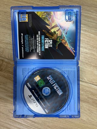 PS5 Split Fiction Juego