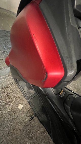 Yamaha NMAX 2021 Roja Mate