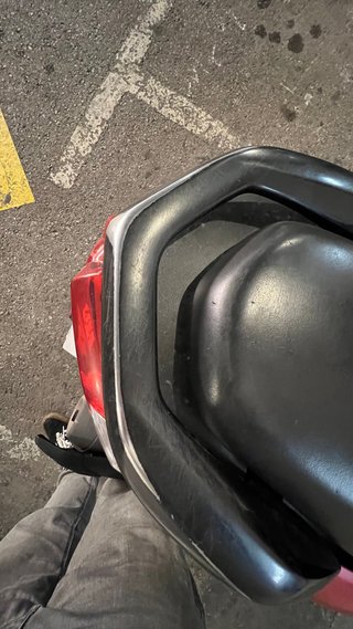 Yamaha NMAX 2021 Roja Mate