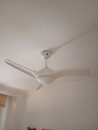 Montador de ventiladores y cambio de lamparas