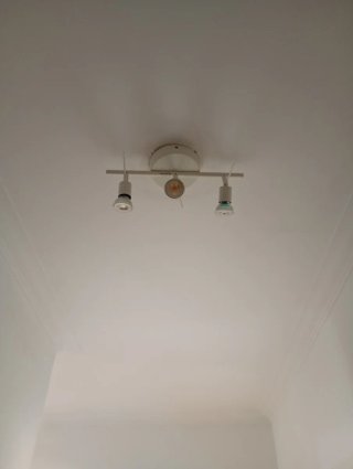 Montador de ventiladores y cambio de lamparas