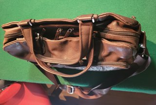 Borsa PIQUADRO  .