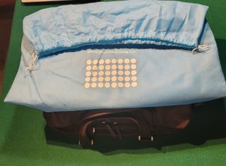 Borsa PIQUADRO  .