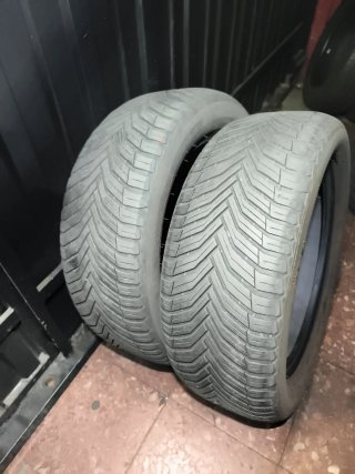 225 50 17 98Y Michelin