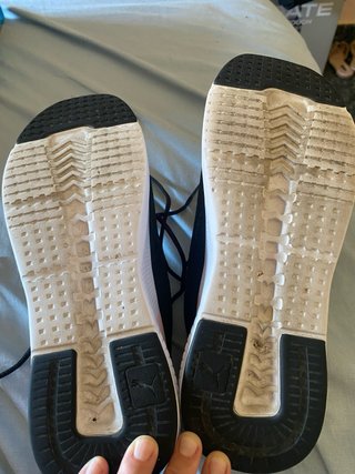 Zapatillas Puma Negras y Rosas