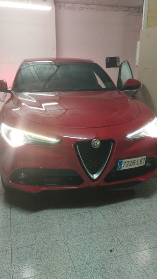 Alfa Romeo Stelvio 2019