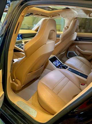 Porsche Panamera turbo 2018