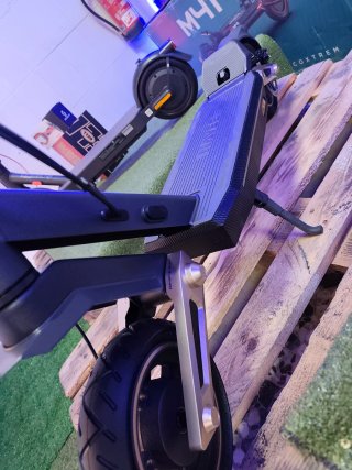 Patinete Eléctrico NAVEE PRO