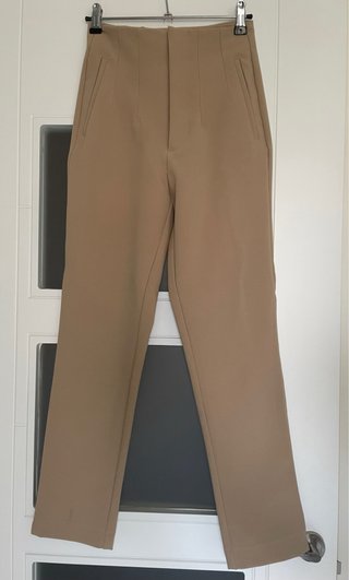 Pantalón de vestir beige talla XS