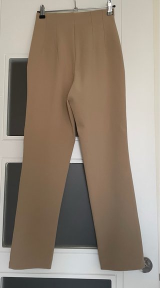 Pantalón de vestir beige talla XS