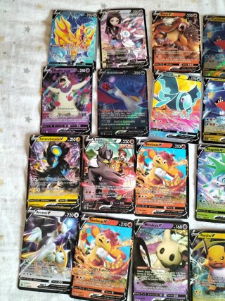 Colección Cartas Pokémon V
