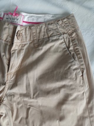 Pantalón de pinzas Pepe Jeans beige