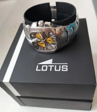 Orologio Lotus Uomo con Scatola e Manuali