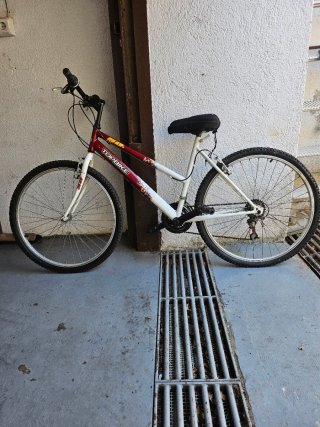 Bicicleta Montaña Aro 26 Negra y Amarilla