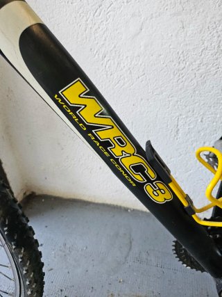 Bicicleta Montaña Aro 26 Negra y Amarilla