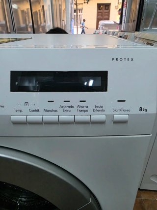 LAVADORA AEG 8 KILO CON GARANTIA Y ENVIO