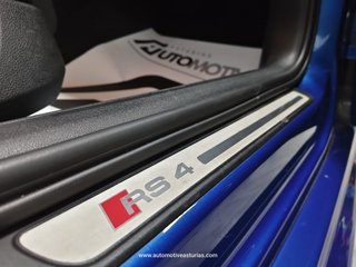 Audi RS4 V8 450CV