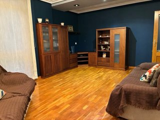 Mueble de salón de madera