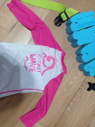 Flotador Nabaiji y Rash Guard