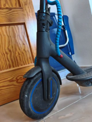 Patinete Zwheel E9 Negro y Azul