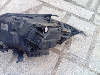 Farol BMW Série 1 E82 como novo