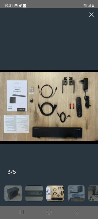Barra de Sonido Ultimea Nova S50 En su caja.