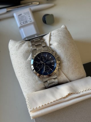 Reloj Seiko Cronógrafo Azul y Plateado