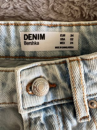 Falda vaquera desgastada talla 34 Bershka denim
