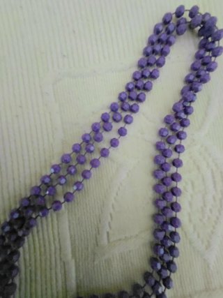 Conjunto de collar y pendientes