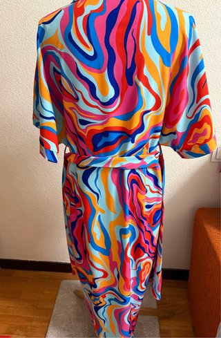 Vestido midi estampado multicolor talla 44