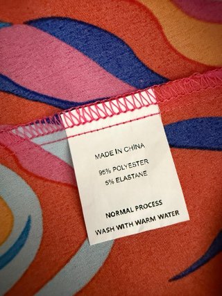 Vestido midi estampado multicolor talla 44