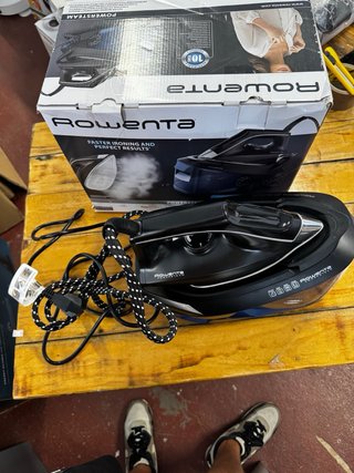 Rowenta Powersteam Centro de Planchado