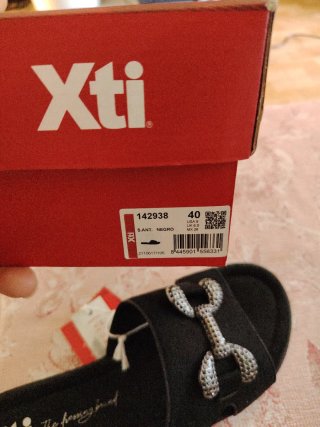 Sandalias Xti Negras Adorno Joya