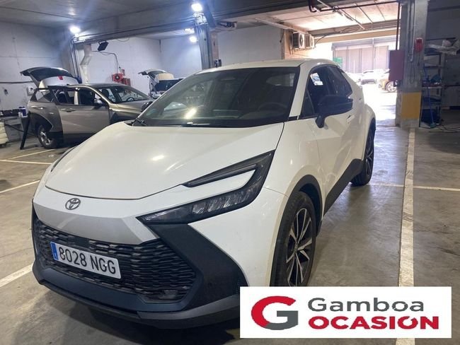 Toyota C-HR Advance 2025