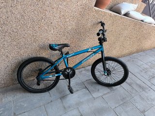 Bicicleta BMX BTWIN X-UP+