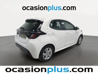 Toyota Yaris 1.5 120H Business Plus 85 kW (116 CV)