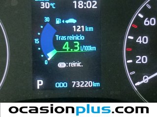 Toyota Yaris 1.5 120H Business Plus 85 kW (116 CV)