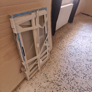 Ventana corredera aluminio blanco con marco