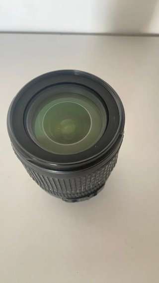 Objetivo Nikon 18-105mm VR