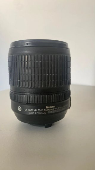 Objetivo Nikon 18-105mm VR