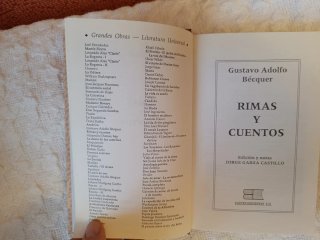 Rimas y Cuentos