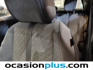 Peugeot 2008 Allure Hybrid eDCS6 107 kW (145 CV)