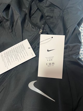 Chaqueta cortavientos Nike Negra