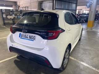 Toyota Yaris 1.5 120H Active Plus