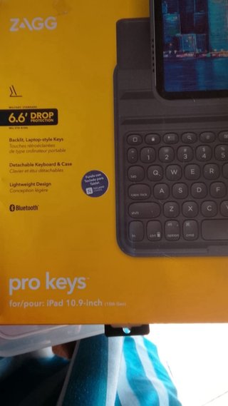 Funda con teclado iPad 10 gris