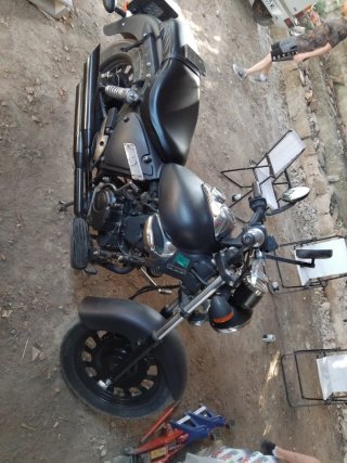Keeway Superlight 125 Negra