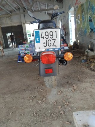 Keeway Superlight 125 Negra