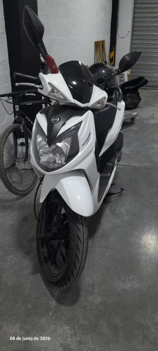 Sym Symphony SR 125 Scooter